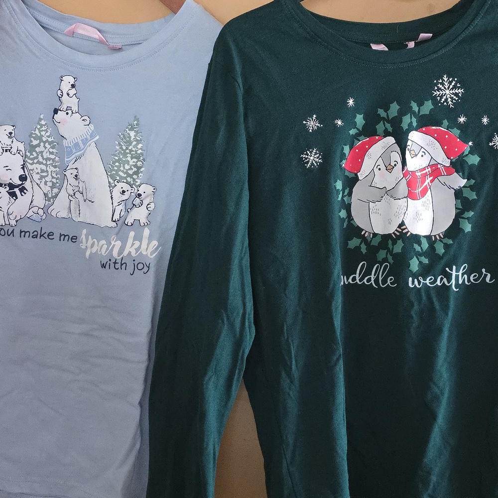La Vie En Rose Holiday Graphic Tee - 2 Pack